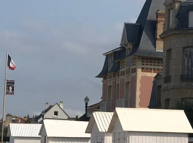 Le Spot, A 200m De La *